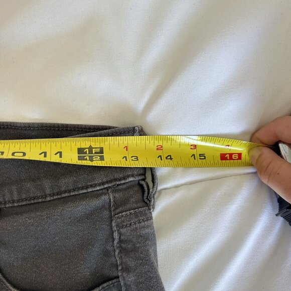 Express Womens 0 Black Denim Shortie Mid Rise Cuffed Shorts Supersoft Stretch - Picture 4 of 6